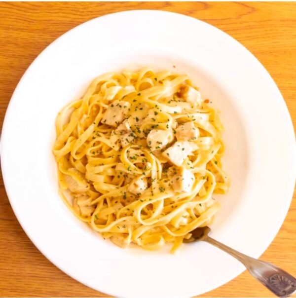 Chicken Alfredo Pasta